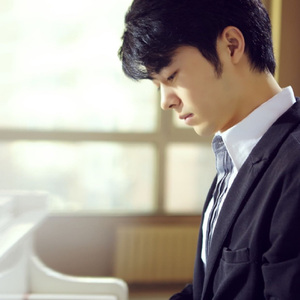 姉弟だから…擦るまでだよ
